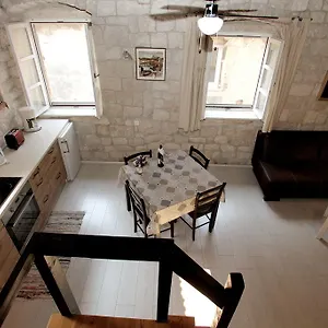 apartment-tragurium.splithotels.org/